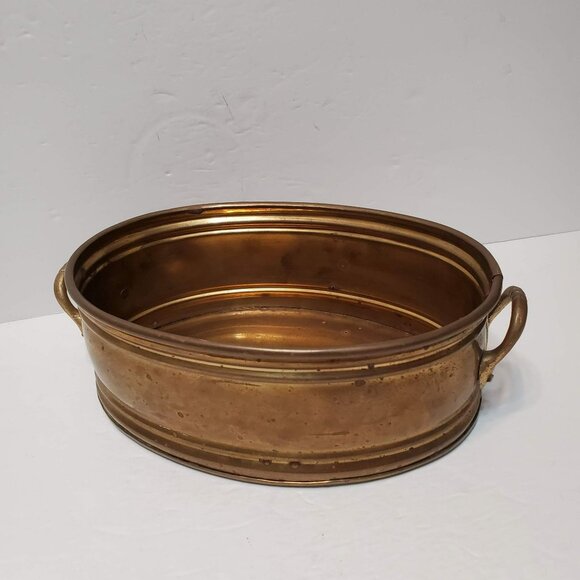 Vintage Oval Brass Planter with Dual Handles, Made in India, Gold Metal Pot - Picture 2 of 7